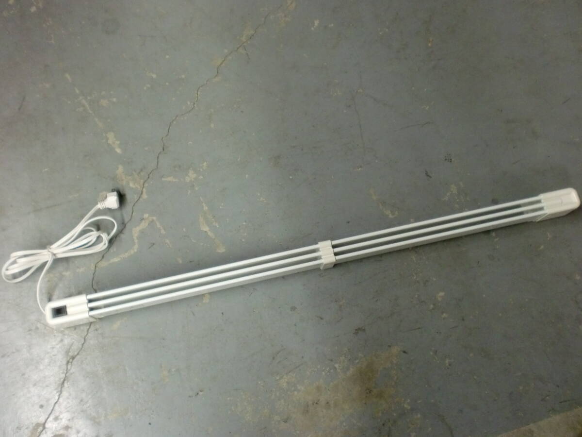 * окно внизу обогреватель NWH90 2018 год производства примерно 90cm* Junk #120