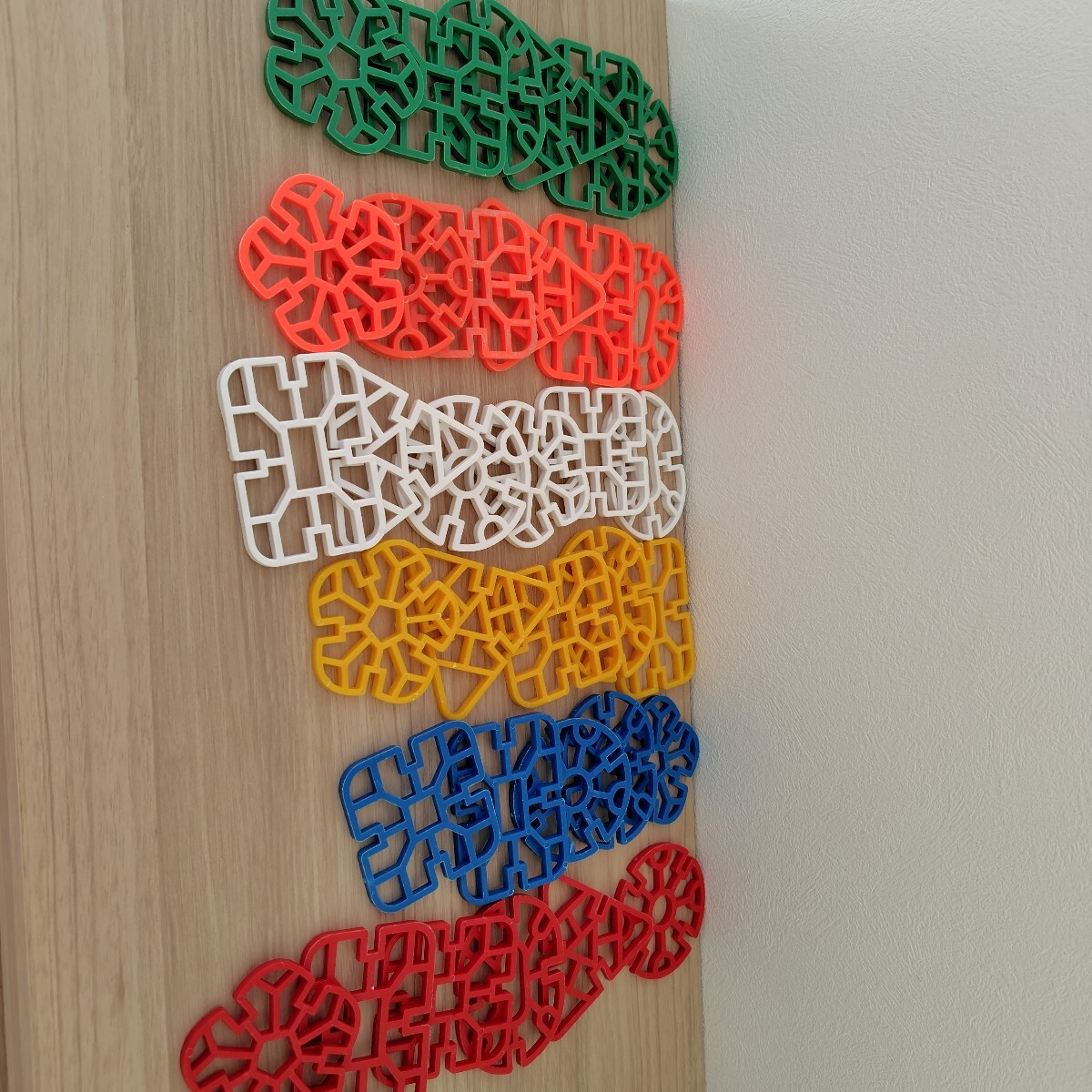 わくわくプレートブロック　34個　パズル　知育玩具　す組み立てブロック_画像1