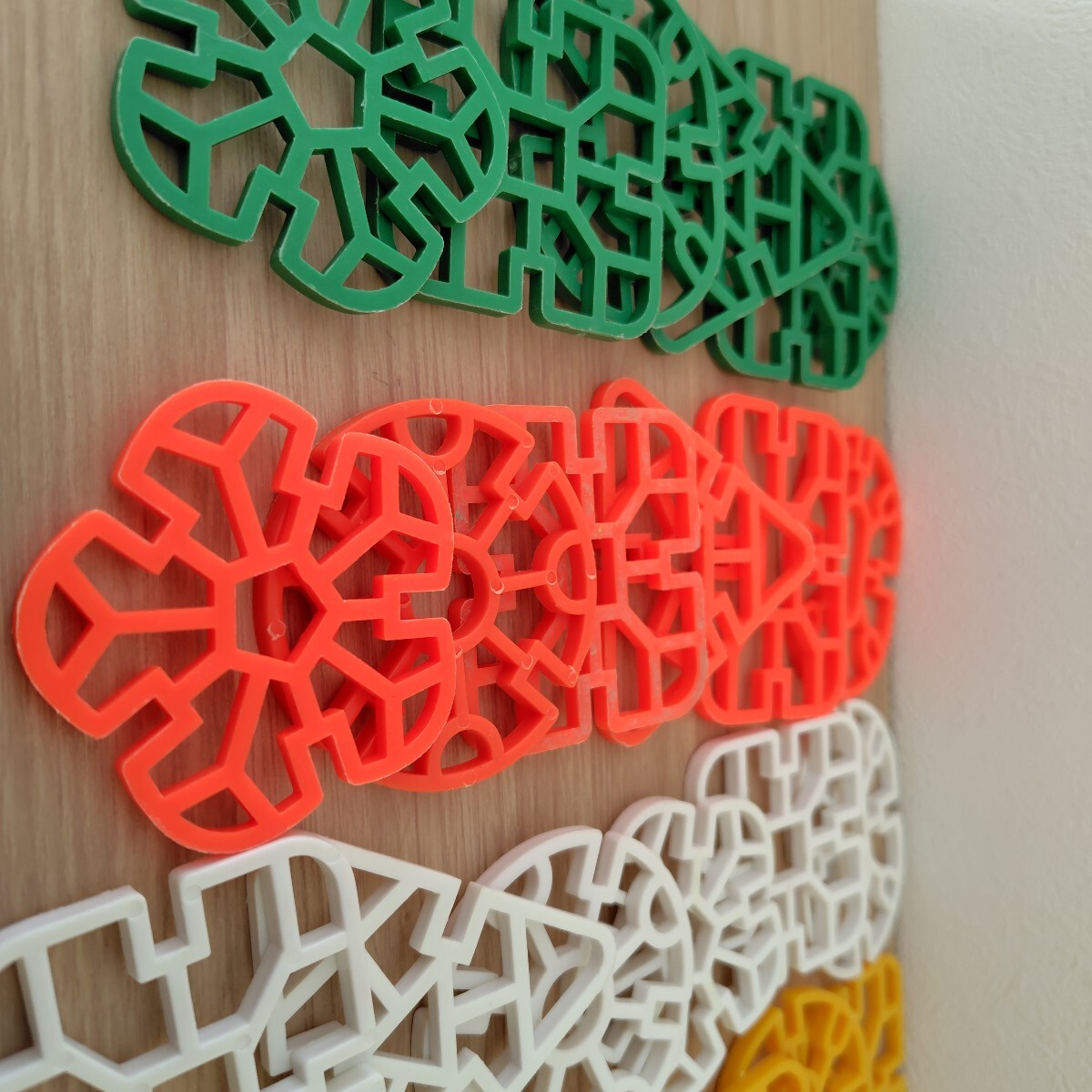 わくわくプレートブロック　34個　パズル　知育玩具　す組み立てブロック_画像2