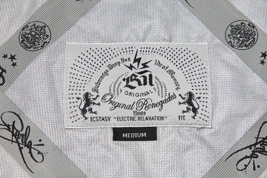 美品 BAL × Art by JOSE PARLA バル ホセパルラ マウンテンパーカ ポリエステル メンズ M ブルゾン ジャケット バランスウェアデザイン_画像3