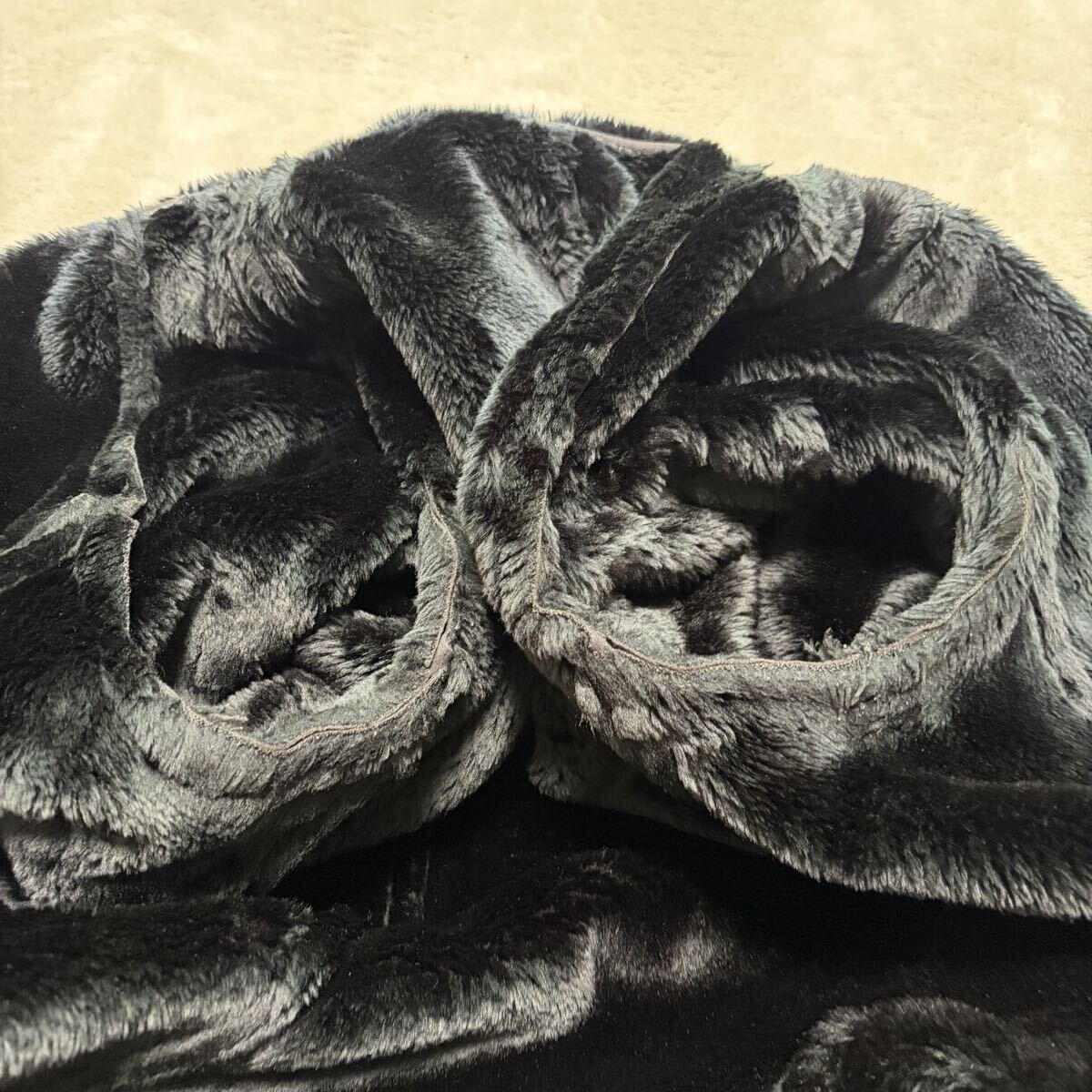 美品!/L~XL相当●ムートンコート コムサイズム COMME CA ISM ボア ファー 光沢感 極暖 ブラック ジップ ブルゾン ジャケット パーカー 秋冬_画像9