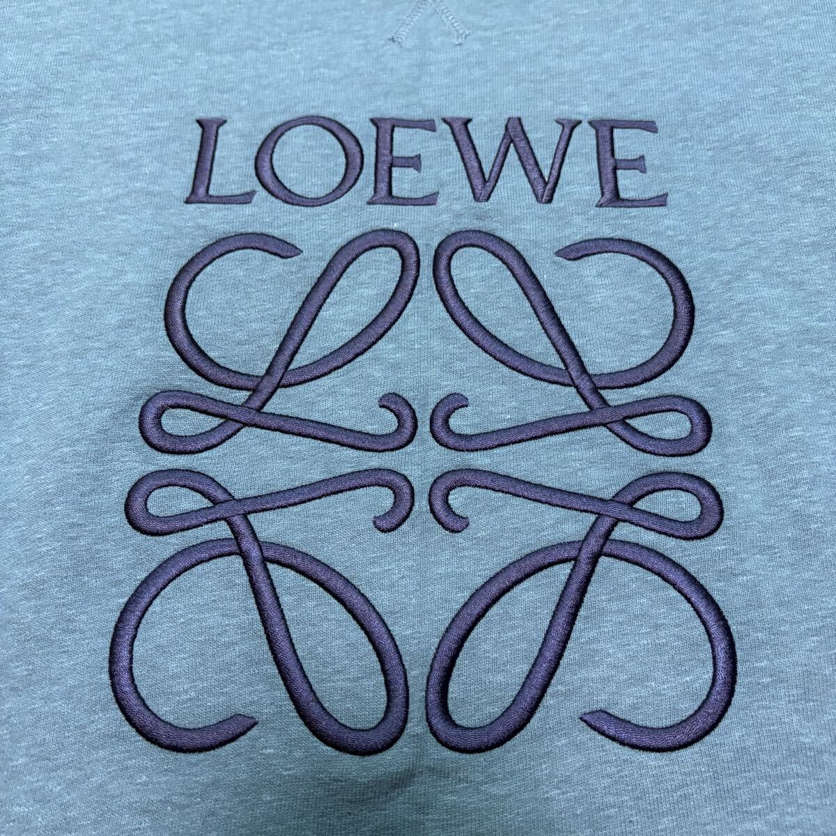 極美品!/近年モデル●ロエベ LOEWE トレーナー ニット切替 スウェット アナグラム 刺繍 ネイビー 現行タグ ビッグロゴ Mサイズ メンズ 長袖_画像8