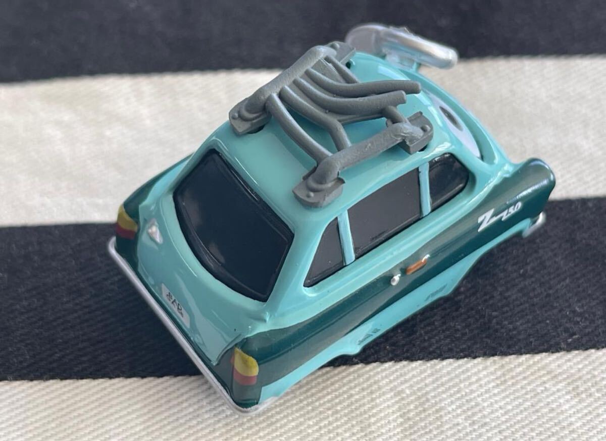 新品非売品　カーズ ミニカー　プロフェッサーゼット_画像2