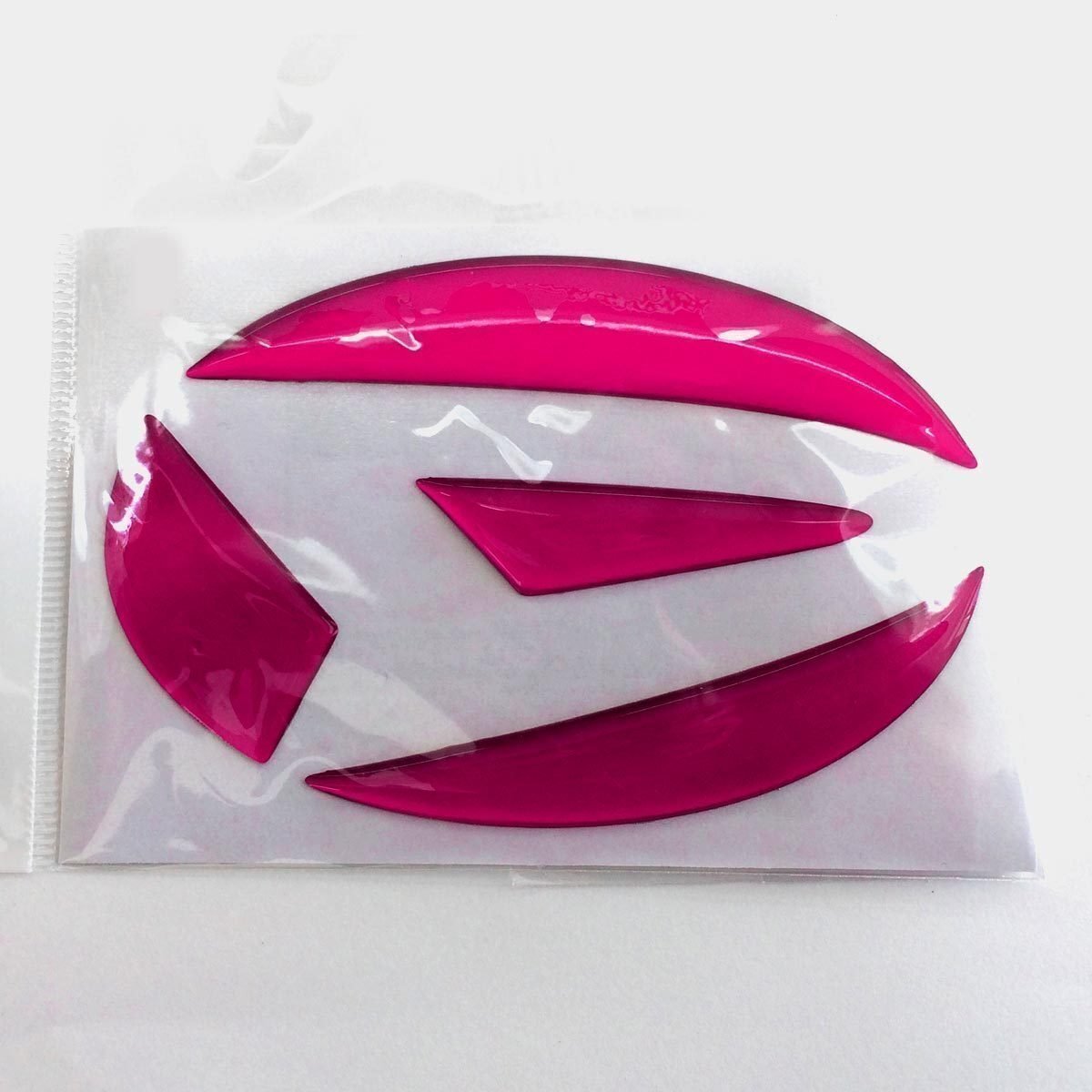 BATBERRY ドーミングエンブレム ダイハツ ミラココア L685S リアエンブレム (バックカメラ付き) メタリックカラー 1個 H21.8～販売中_画像4