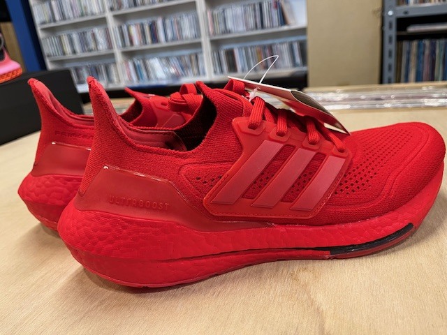 【新品未使用】　アディダススニーカー　ULTRABOOST21　　FZ1922　　26.5㎝_画像4