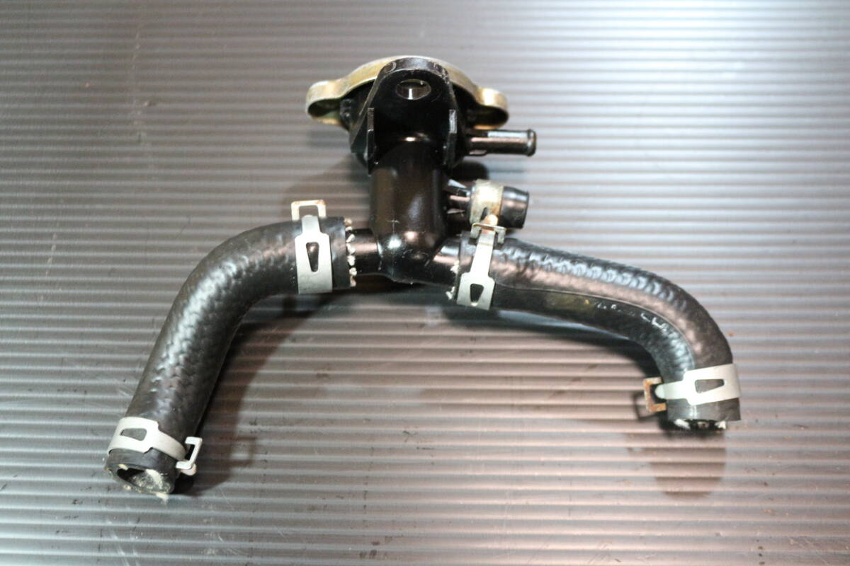 ＮＳＲ５０(レーサー) ラジエターキャップ＆ホース周りセット(純正)《NSR80》_画像3