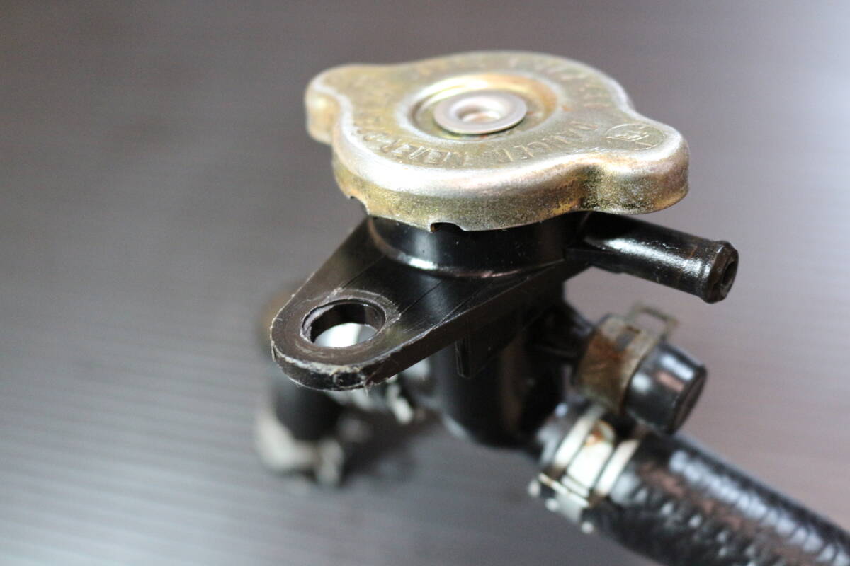 ＮＳＲ５０(レーサー) ラジエターキャップ＆ホース周りセット(純正)《NSR80》_画像5