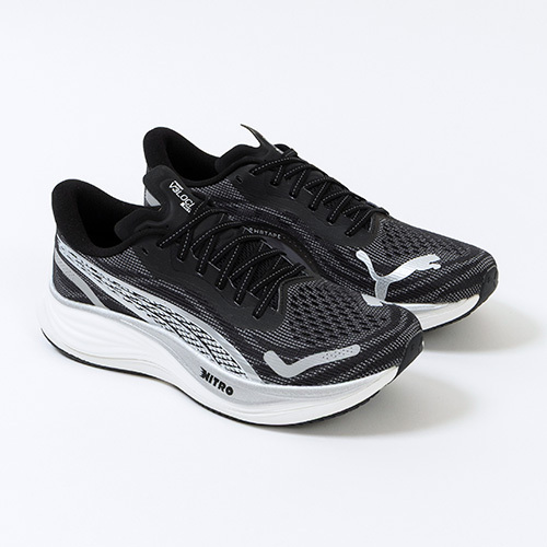 プーマ 30cm ヴェロシティ ニトロ 税込定価14300円 ブラック ホワイト PUMA VELOCITY NITRO 3 メンズ ランニングシューズ スニーカー 黒 白_画像1