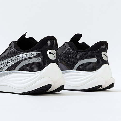 プーマ 30cm ヴェロシティ ニトロ 税込定価14300円 ブラック ホワイト PUMA VELOCITY NITRO 3 メンズ ランニングシューズ スニーカー 黒 白_画像6