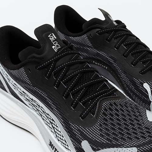 プーマ 30cm ヴェロシティ ニトロ 税込定価14300円 ブラック ホワイト PUMA VELOCITY NITRO 3 メンズ ランニングシューズ スニーカー 黒 白_画像5