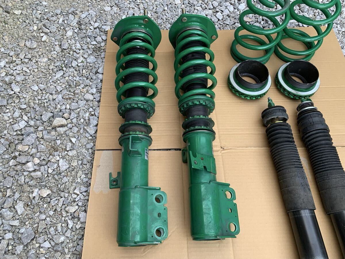 TEIN 車高調 FLEX Z フレックスZ フルタップ テイン 80 ヴォクシー ノア ZRR80 ZWR80_画像2