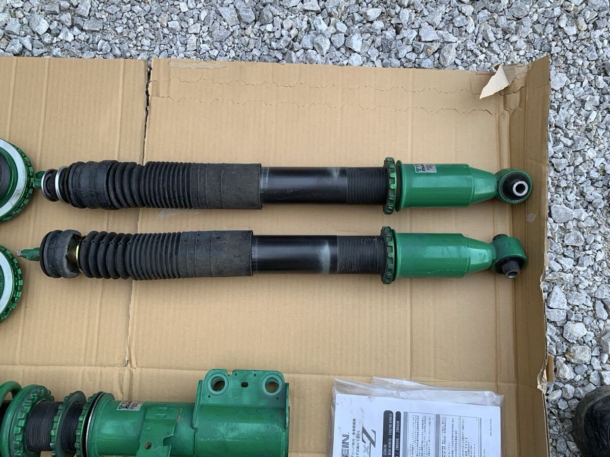 TEIN 車高調 FLEX Z フレックスZ フルタップ テイン 80 ヴォクシー ノア ZRR80 ZWR80_画像4