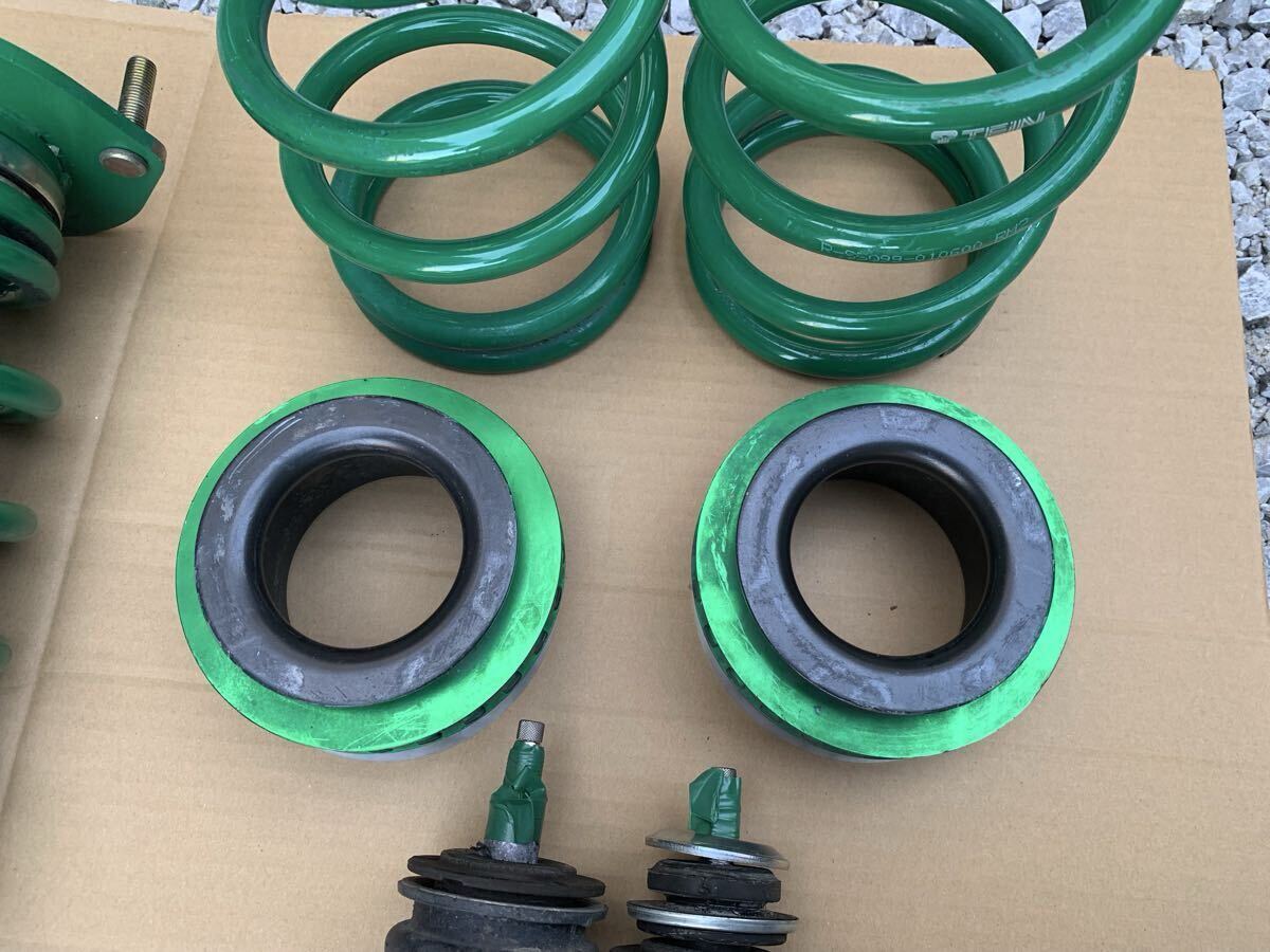 TEIN 車高調 FLEX Z フレックスZ フルタップ テイン 80 ヴォクシー ノア ZRR80 ZWR80_画像7