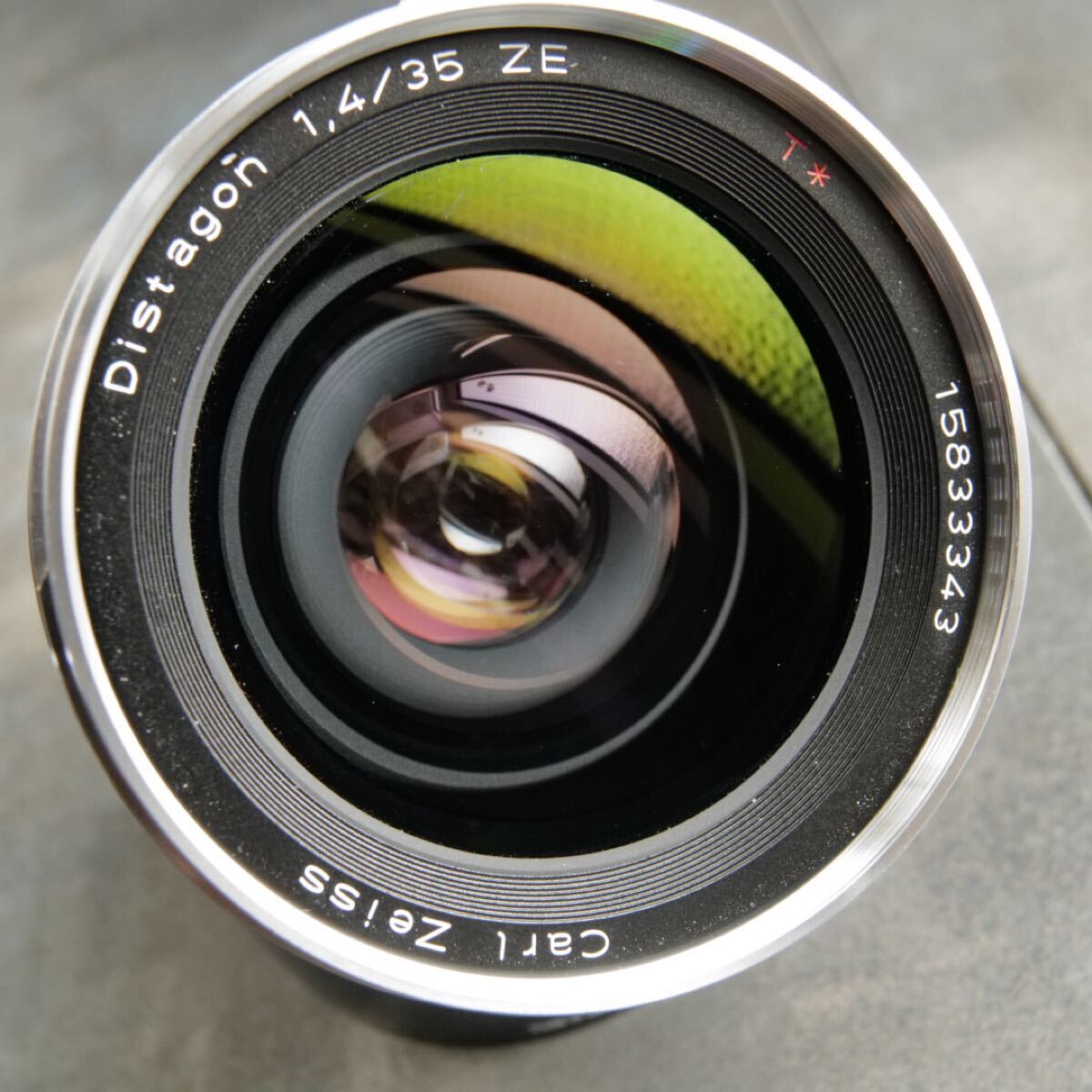 ZEISS distagon 35mm f1.4 ZE Canon efマウント用_画像6