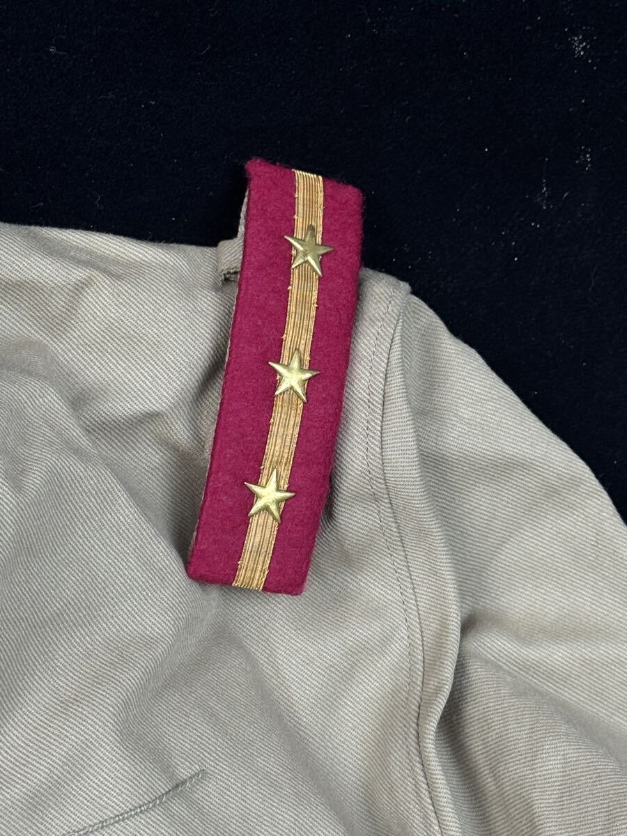  полный . страна . дешево армия mongoru военная одежда верх и низ милитари война материалы старый дом первый . старый Япония армия China полный . Taiwan утро .