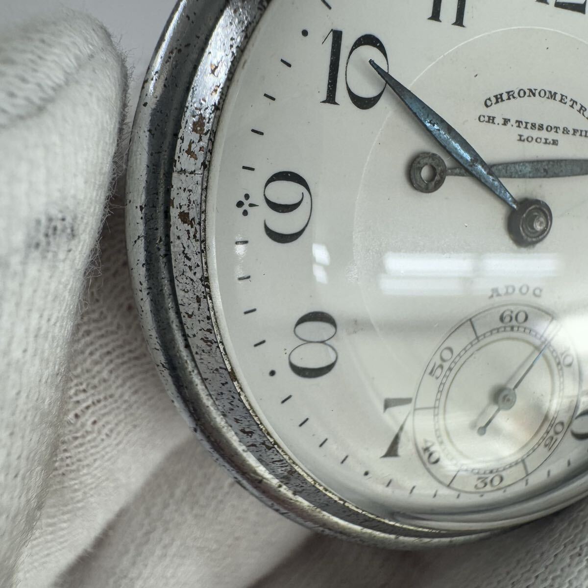 ★1円スタート★CH.F. TISSOT&FILS LOCLE ADOC ティソ クロノメーター スモセコ 懐中時計 手巻き 稼働 ジャンク 白文字盤 中古品 OB1538_画像3