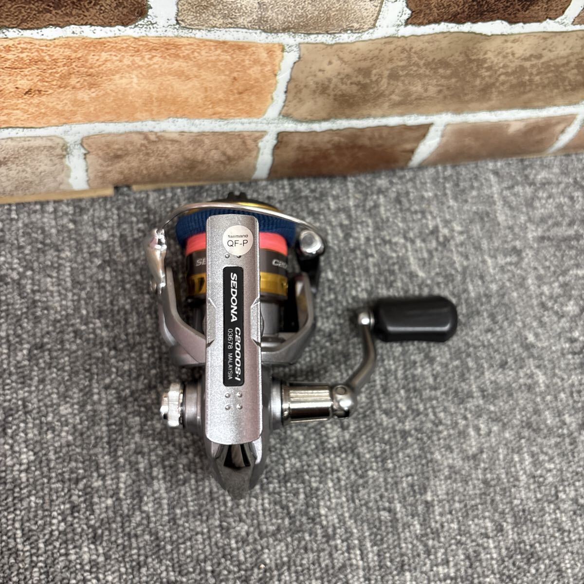 ●SHIMANO シマノ SEDONA C2000S セドナ スピニングリール 釣具 釣り具 釣り用品 釣り小物 HS7115_画像2