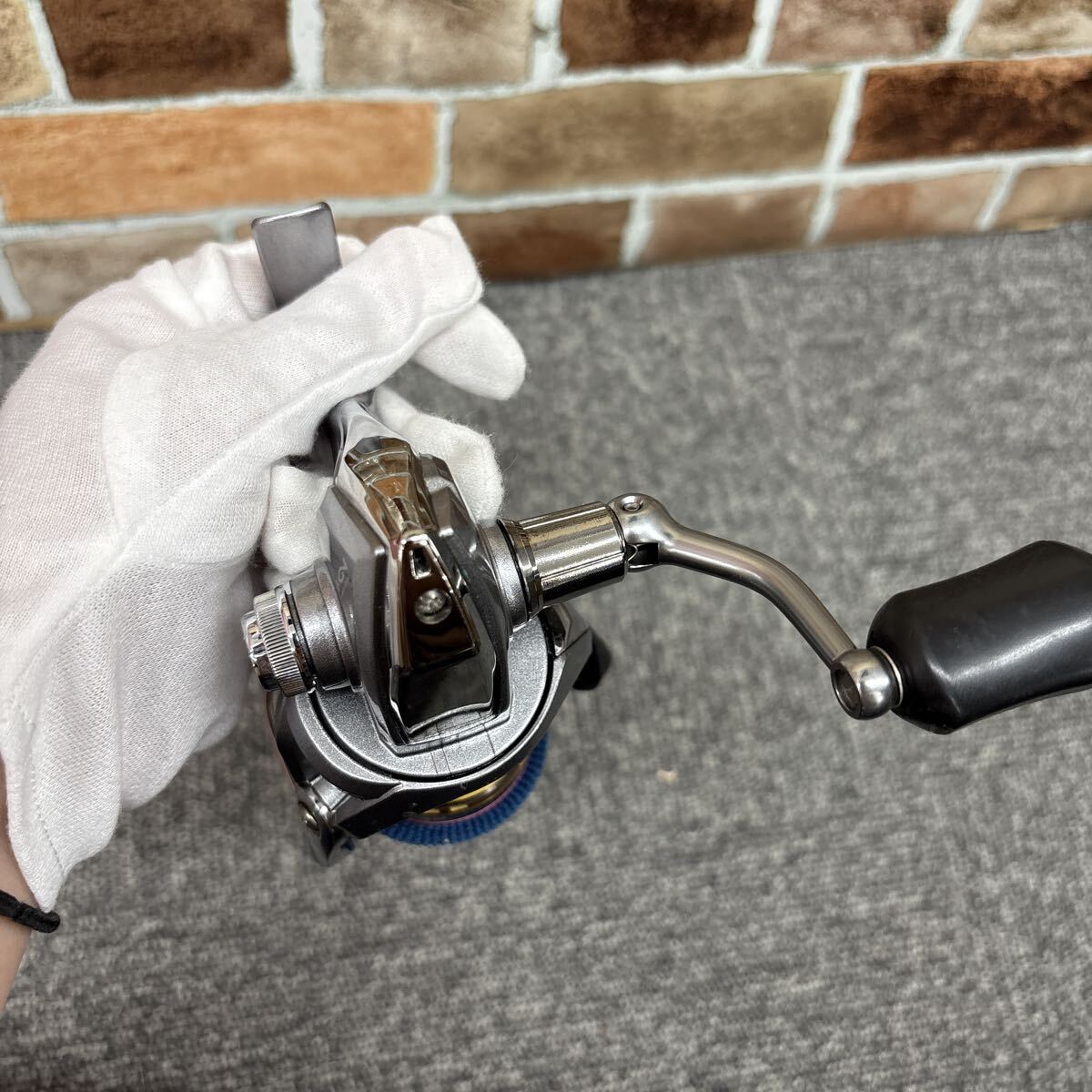 ●SHIMANO シマノ SEDONA C2000S セドナ スピニングリール 釣具 釣り具 釣り用品 釣り小物 HS7115_画像7