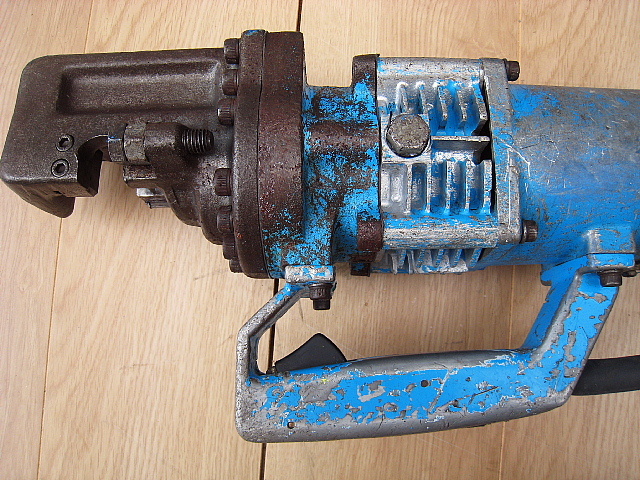 Ogura 電動油圧式鉄筋カッター HBC-19　最大切断径19mm　100V　大工道具　動作確認済み　_画像10