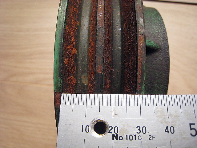 遠心クラッチプーリー　 Aベルト2本掛け　プーリー　シャフト20φ　キー幅5mm_画像3