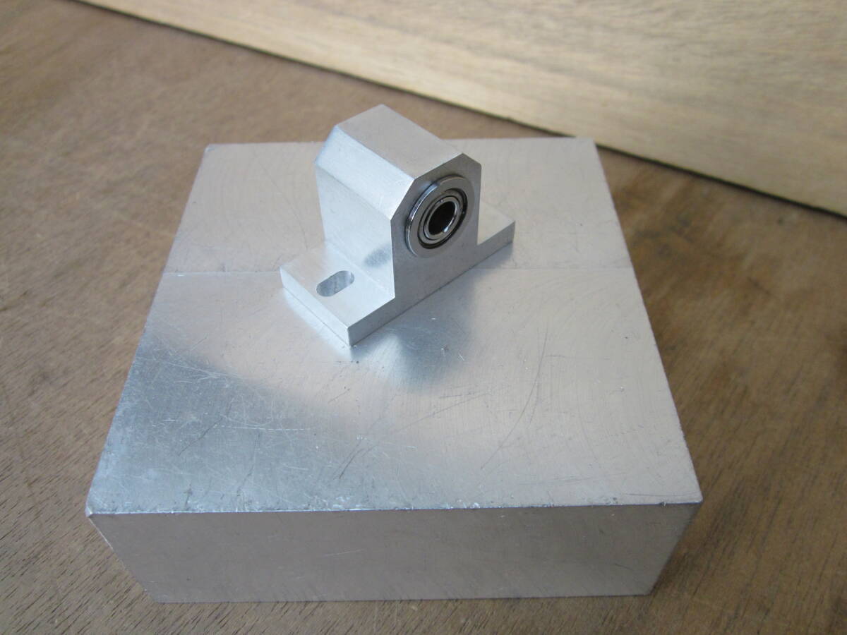 特製品　　RC船ボート　　　６㎜径、Wベアリングハウジング　一式　　未使用品　　　　配送ク　ロネコネコポス_画像2