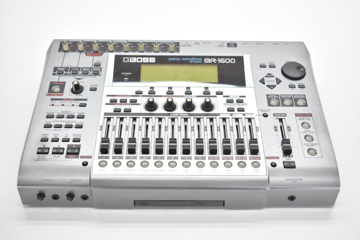 BOSS BR-1600CD многоканальный магнитофон [ Boss ][DIGITAL RECORDING STUDIO]26M