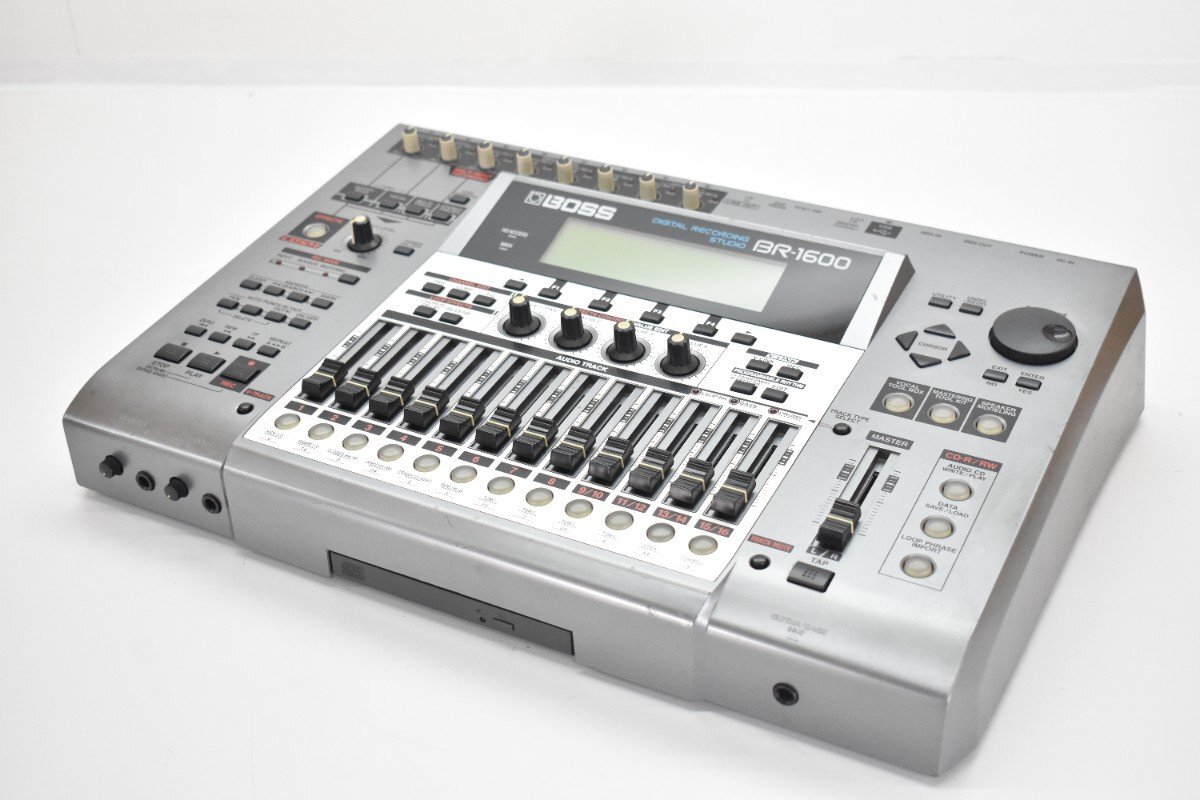 BOSS BR-1600CD многоканальный магнитофон [ Boss ][DIGITAL RECORDING STUDIO]26M