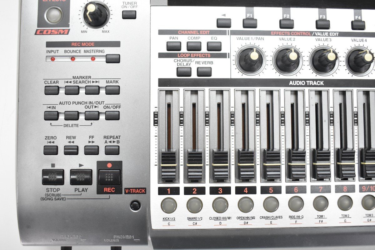 BOSS BR-1600CD многоканальный магнитофон [ Boss ][DIGITAL RECORDING STUDIO]26M