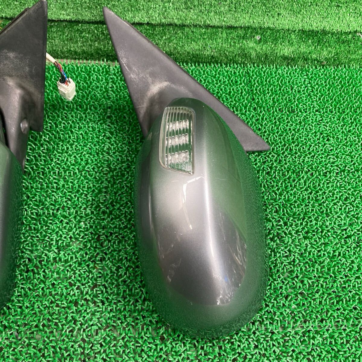 ステージア (Nissan / 日産) NM35 純正 サイドミラードアミラー左右セット M35 NM35 PM35 PNM35 HM35(FNM35-FR708-WV2-01)_画像2