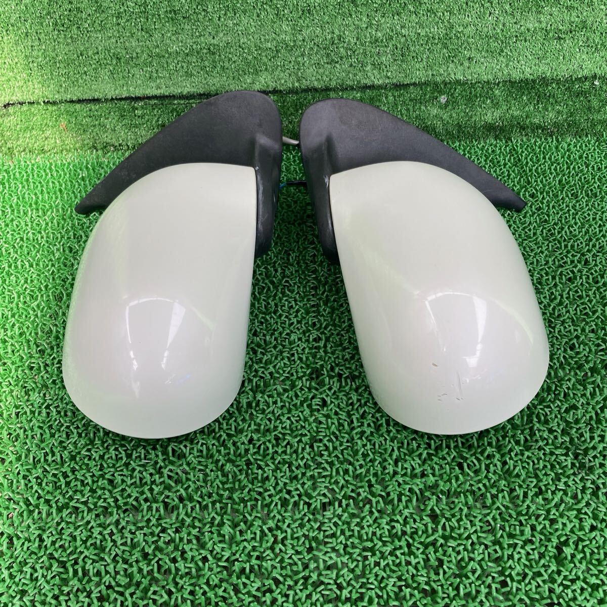 マーチ (Nissan / 日産) AK12 純正 サイドミラードアミラー左右セット AK12 BNK12 YK12(FAK12-FR709-QX1-02)_画像1