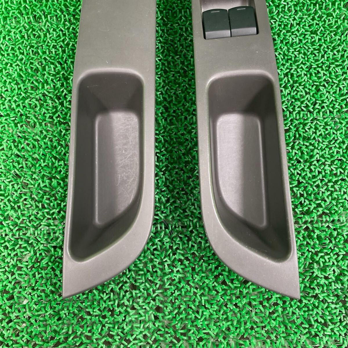 マーチ (Nissan / 日産) AK12 純正 パワーウインドウスイッチ AK12 BNK12 YK12（FAK12-FR709-QX1-05)_画像4