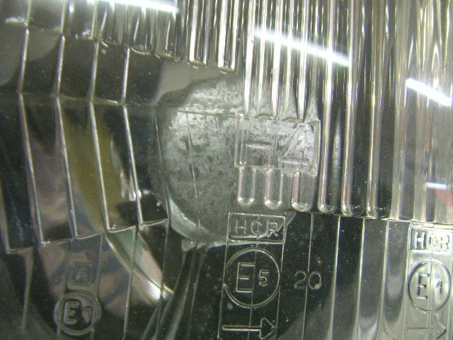 BOSCH　ヘッドライト 丸型 ジャンク 扱いでお願いします　ボッシュ　P4664_画像3