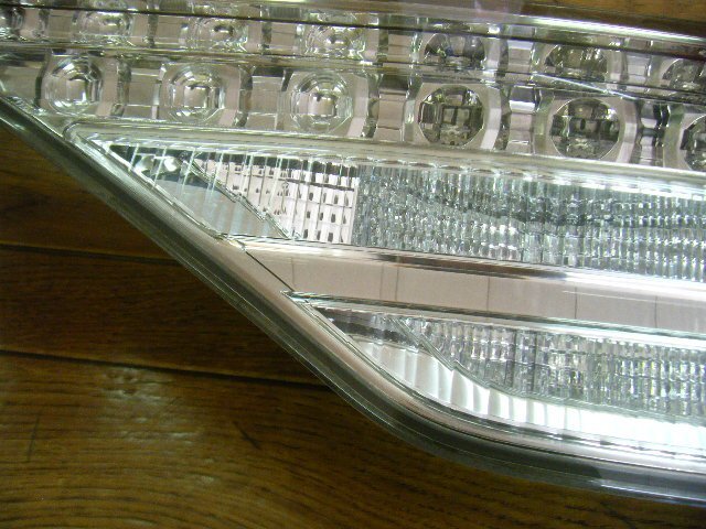 ５０　エスティマ　前期　純正　クリア　テールランプ　右　内側　ＩＣＨＩＫＯＨ ２８－１９７　P4872_画像6