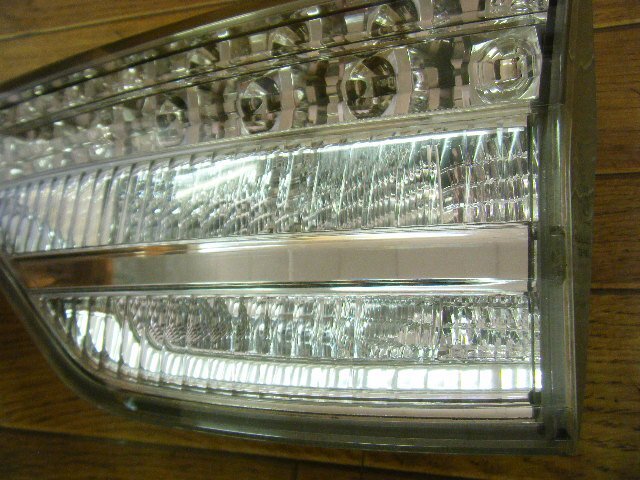 ５０　エスティマ　前期　純正　クリア　テールランプ　右　内側　ＩＣＨＩＫＯＨ ２８－１９７　P4872_画像7