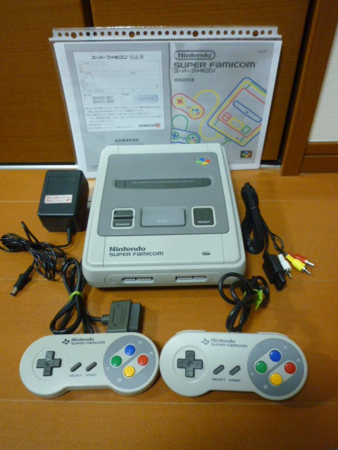 〔レストア244〕スーパーファミコン(後期型) SFC フルセット 美品 分解清掃 コンデンサ交換 漂白 除菌 動作確認済み 取説コピー付き_画像1