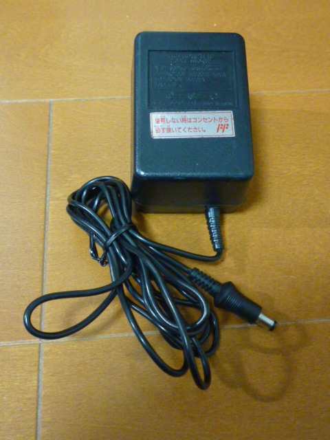 〔レストア244〕スーパーファミコン(後期型) SFC フルセット 美品 分解清掃 コンデンサ交換 漂白 除菌 動作確認済み 取説コピー付き_画像7