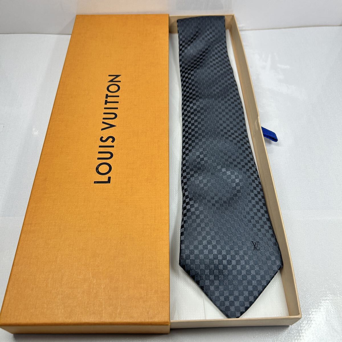 LOUIS VUITTON ルイヴィトン 極美品 ネクタイ マイクロダミエ 黒 シルク100_画像2