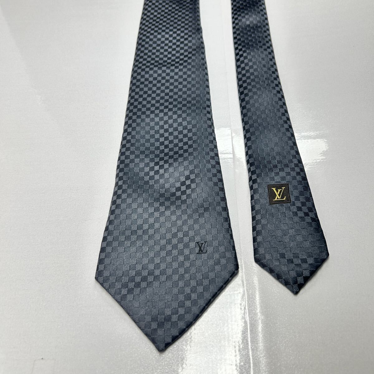 LOUIS VUITTON ルイヴィトン 極美品 ネクタイ マイクロダミエ 黒 シルク100_画像7