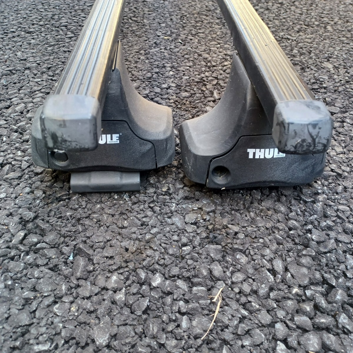 エスティマ50系 THULE バー　 ベースキャリア　引き取り歓迎_画像5