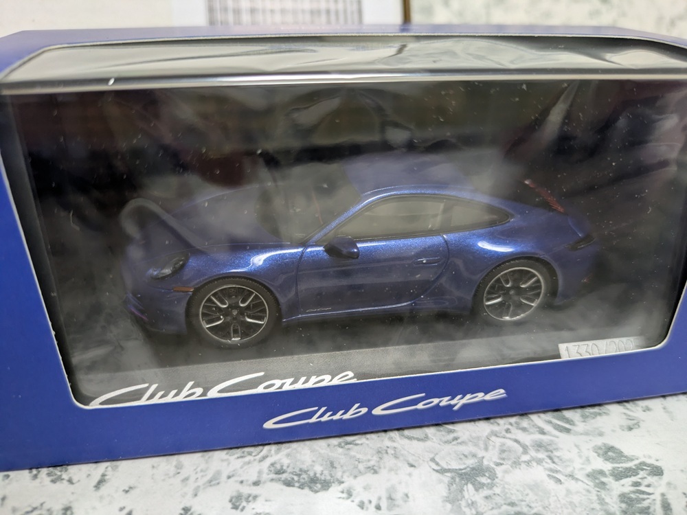 スパーク Spark 1/43 ポルシェ 911 (992.2) Carrera T Club Coupe club ブルー Porsche works 特注品_画像3