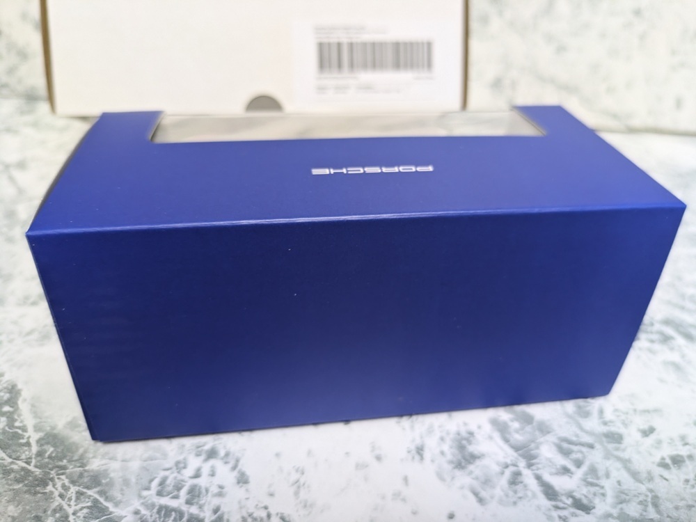 スパーク Spark 1/43 ポルシェ 911 (992.2) Carrera T Club Coupe club ブルー Porsche works 特注品_画像6