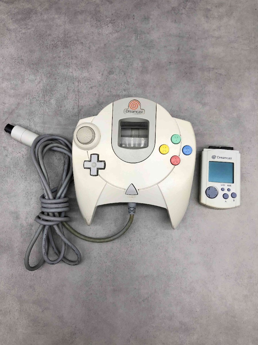 ドリームキャスト 一式 【GM16】本体 HKT-3000 コントローラー HKT-7700 ビジュアルメモリ HKT-7000 ゲーム機 据え置き型 動作品 250819_画像6