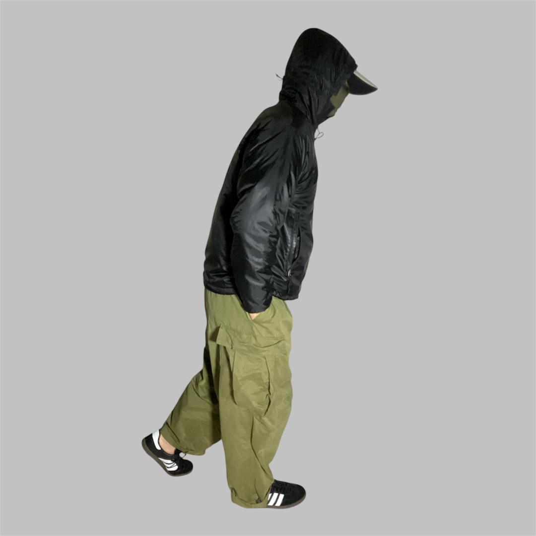 02年製 Patagonia パフジャケット ブラック タイ製_画像4