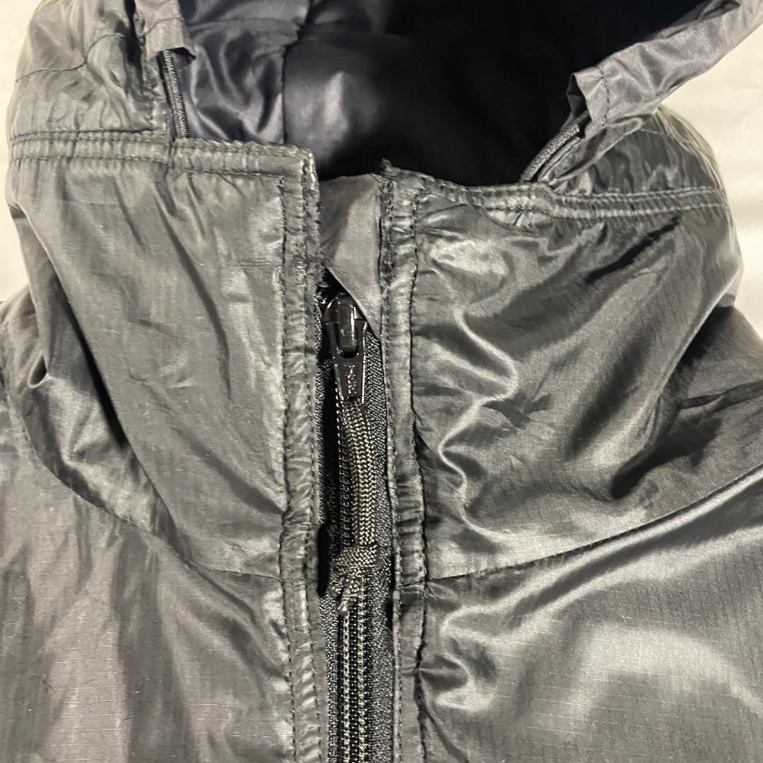 02年製 Patagonia パフジャケット ブラック タイ製_画像8