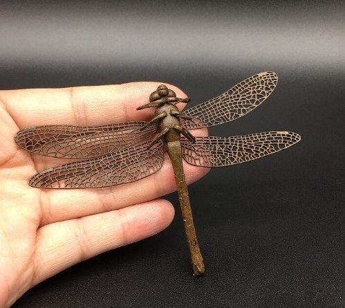 伝統工芸品 茶道具 とんぼ 純銅製 置物 民芸品 細密彫刻 総長7.8cm_画像3