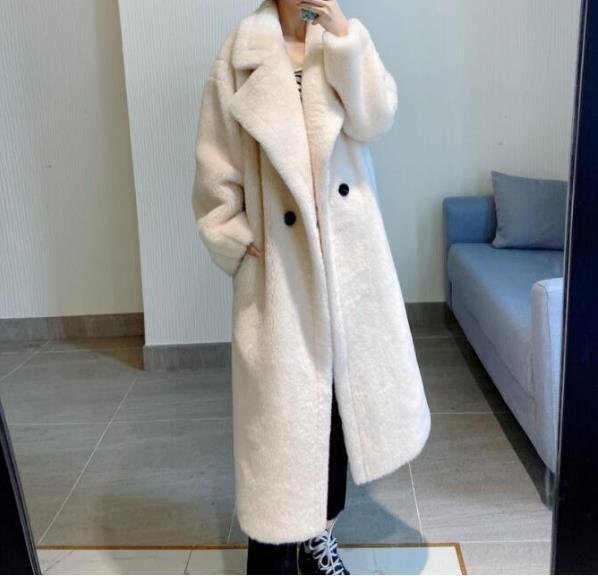 高級感満載★ 最高級☆ 優雅の極上☆ リアルファーロングコート 肉厚毛皮柔らかな手触り贅沢のコート_画像4