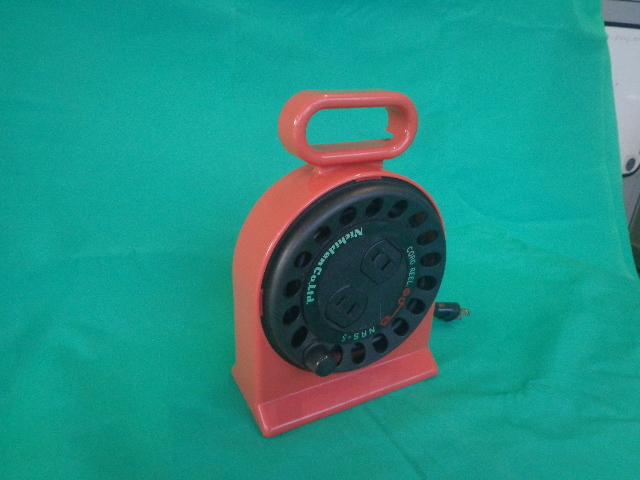 ☆ 延長コード 巻き取り式 室内用 (中古品)☆_画像2