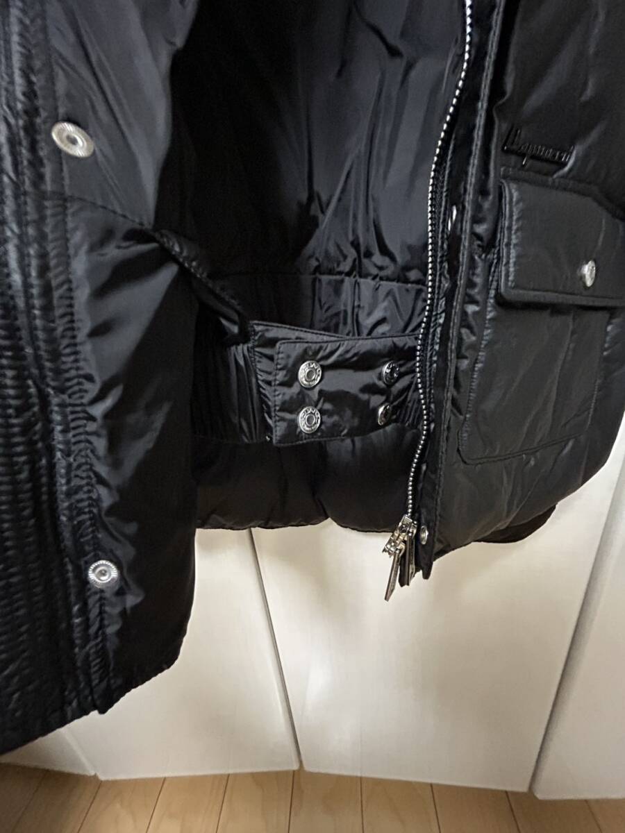 【送料無料】【中古】DSQUARED2 ディースクエアード ダウンベスト ポリウレタン樹脂加工 サイズ46 ブラック_画像6