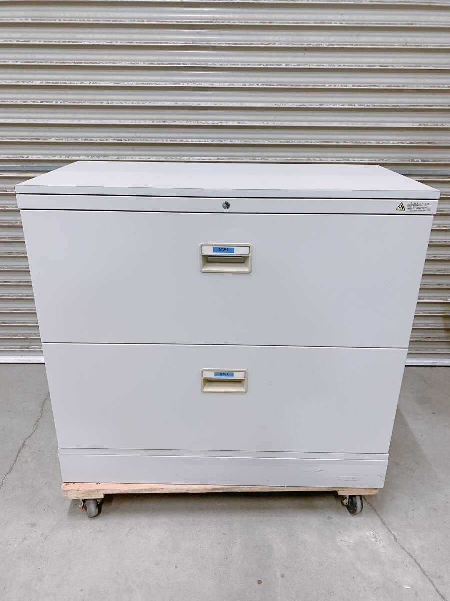 中古 okamura 2段ラテラル書庫 鍵欠品 W900×D450×H820mm ローキャビネット 収納 書庫 オフィス家具 引取歓迎 茨城県 1111か3 K 家_画像2