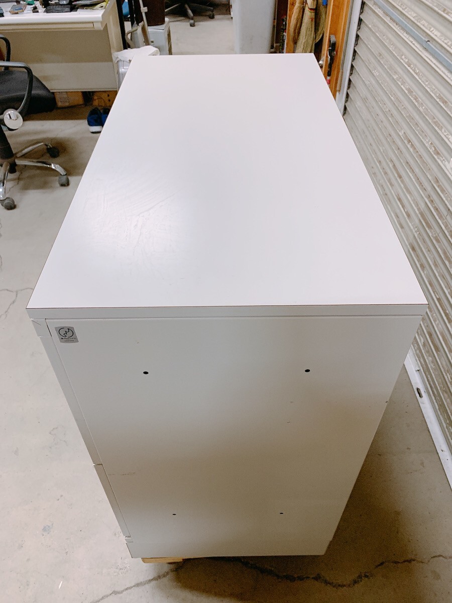 中古 okamura 2段ラテラル書庫 鍵欠品 W900×D450×H820mm ローキャビネット 収納 書庫 オフィス家具 引取歓迎 茨城県 1111か3 K 家_画像6
